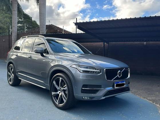 VOLVO XC90 2.0 D5 DIESEL MOMENTUM AWD GEARTRONIC VOLVO XC90 2.0 D5 DIESEL MOMENTUM AWD GEARTRONIC